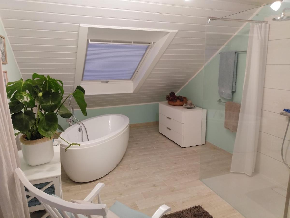 By Vollmer'S Komfortabel Und Chic Apartman Offenburg Kültér fotó
